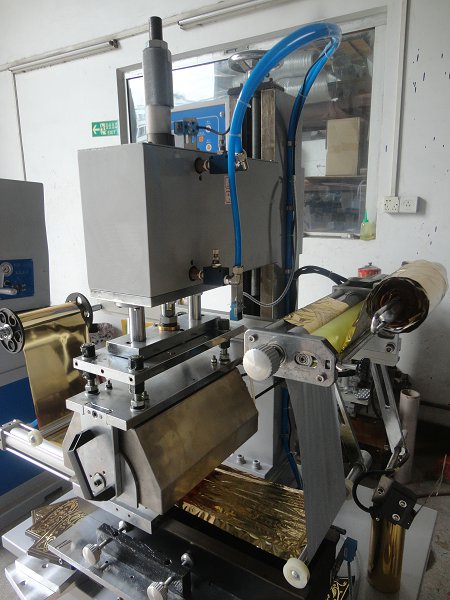 Flat and Cylindrical Hot Stamping Machine