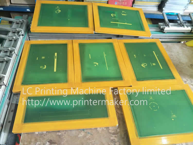 Silkscreen frame for bottles, cups 