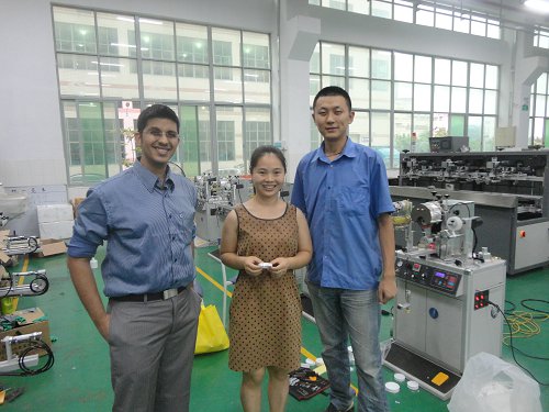 Singapore’s customer visiting and training on plastic cap’s hot stamping machine